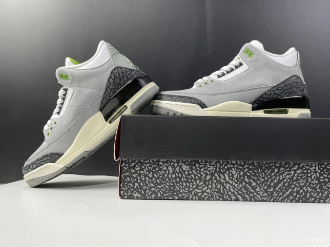 Air 136064-006 Retro Chlorophyll 3 Jordan 0520